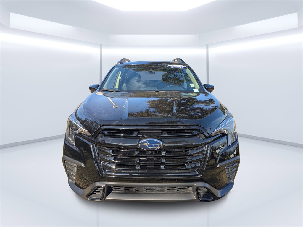 Certified 2025 Subaru Ascent Bronze Edition w/ Onyx Package image 8