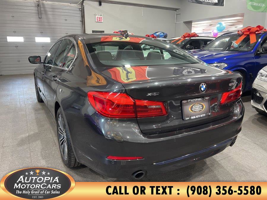 Used 2020 BMW 530i xDrive w/ Premium Package AWD/4WD image 3