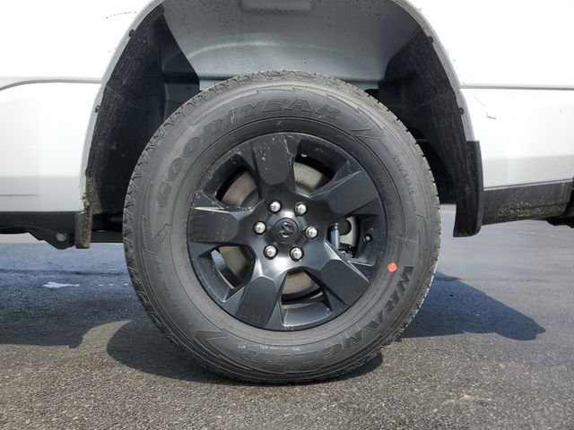 New 2025 RAM 1500 Tradesman w/ Night Edition AWD/4WD image 9