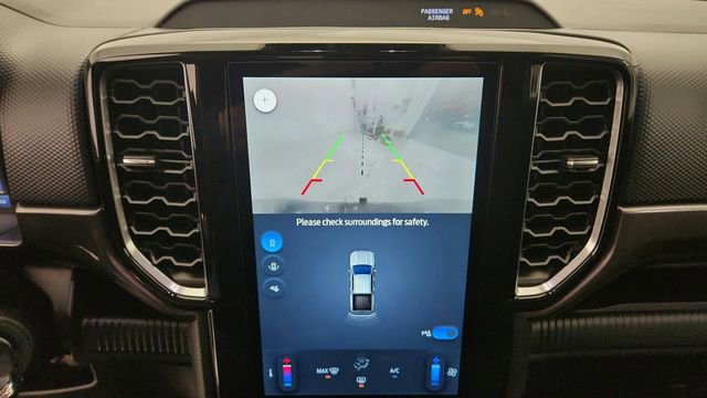 New 2025 Ford Ranger XLT w/ Black Appearance Package image 17