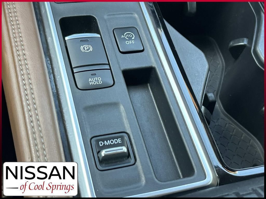 Used 2023 Nissan Pathfinder Platinum FWD image 35