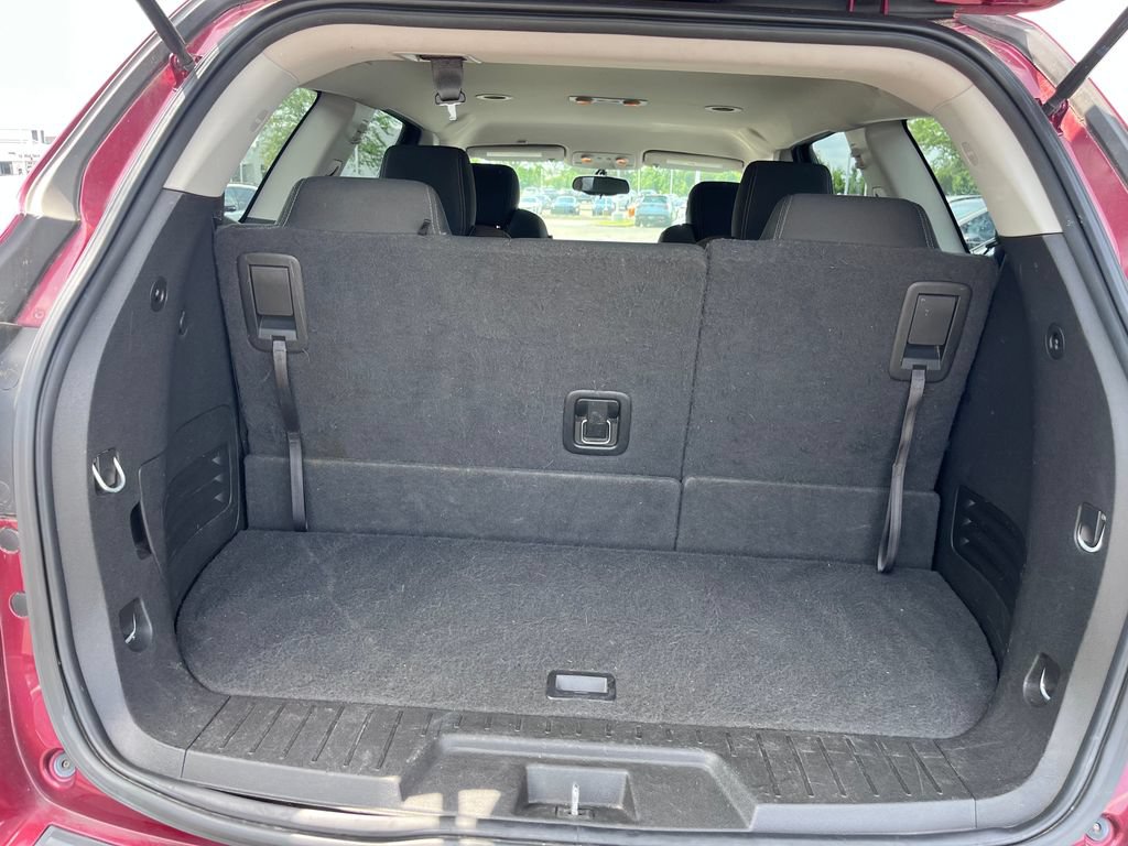 Used 2016 Chevrolet Traverse LT FWD image 22