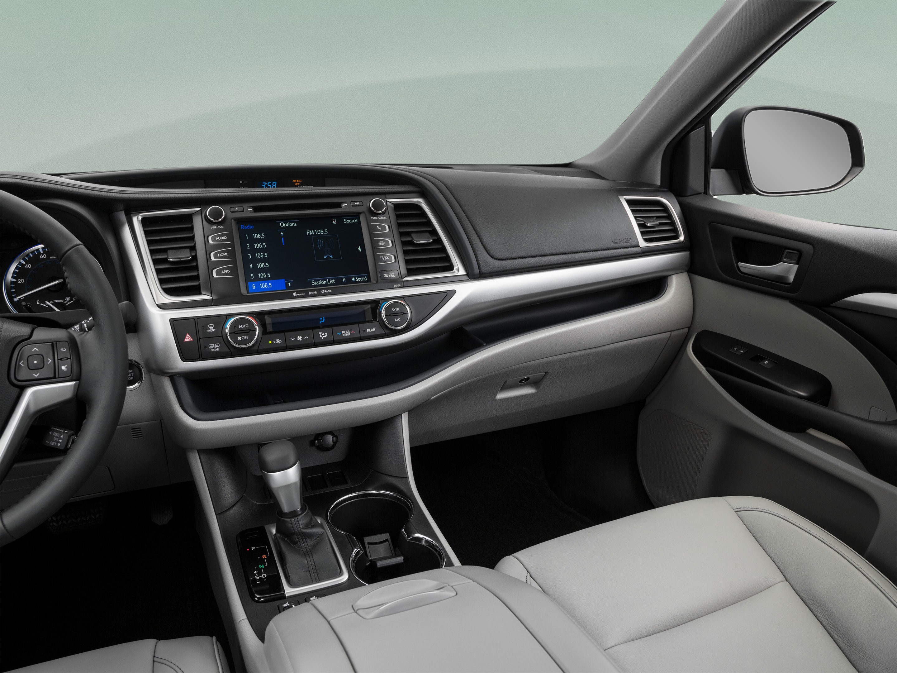 Used 2016 Toyota Highlander XLE AWD/4WD image 50