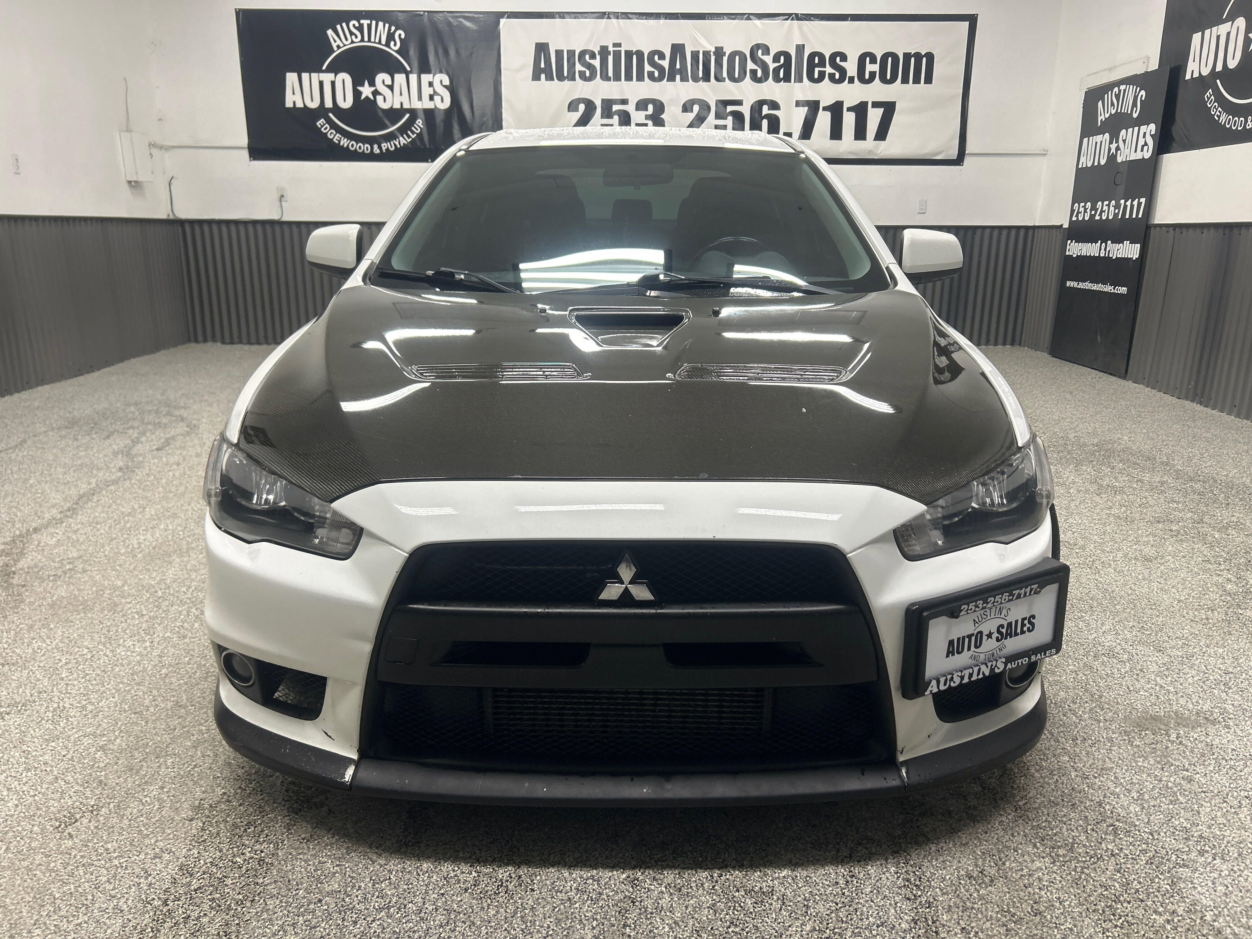 Used 2013 Mitsubishi Lancer Evolution GSR image 2