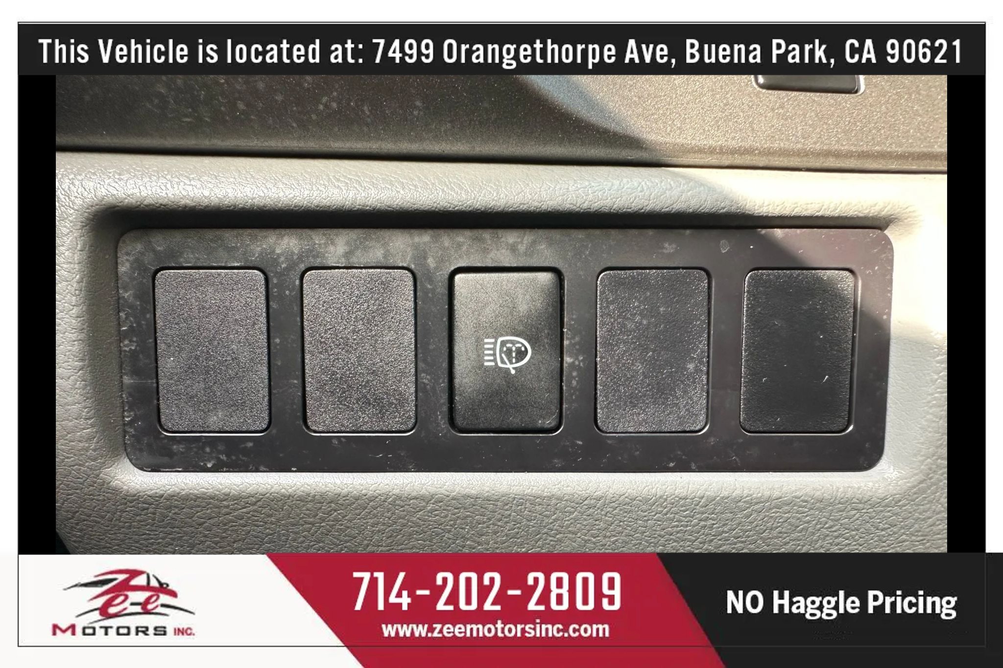 Used 2016 Toyota Sequoia SR5 image 37