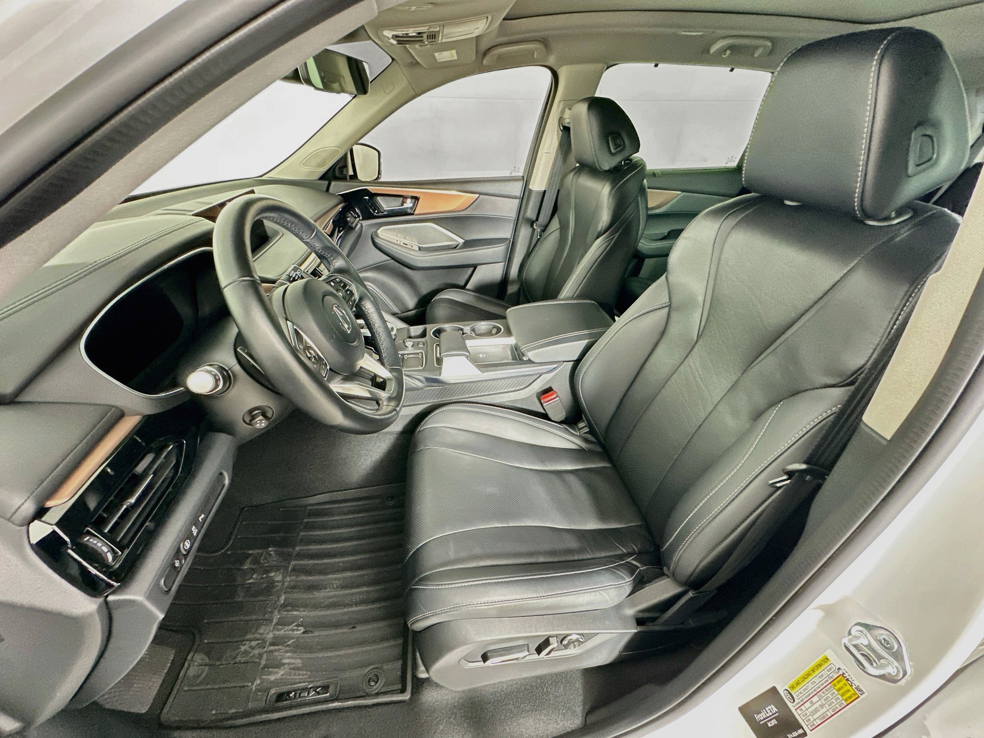 Used 2022 Acura MDX w/ Technology Package AWD/4WD image 13