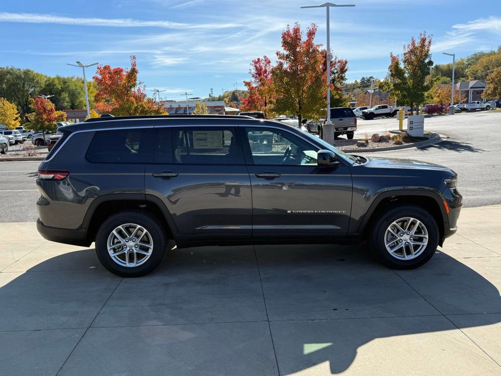 New 2025 Jeep Grand Cherokee L Laredo w/ Luxury Tech Group I image 7