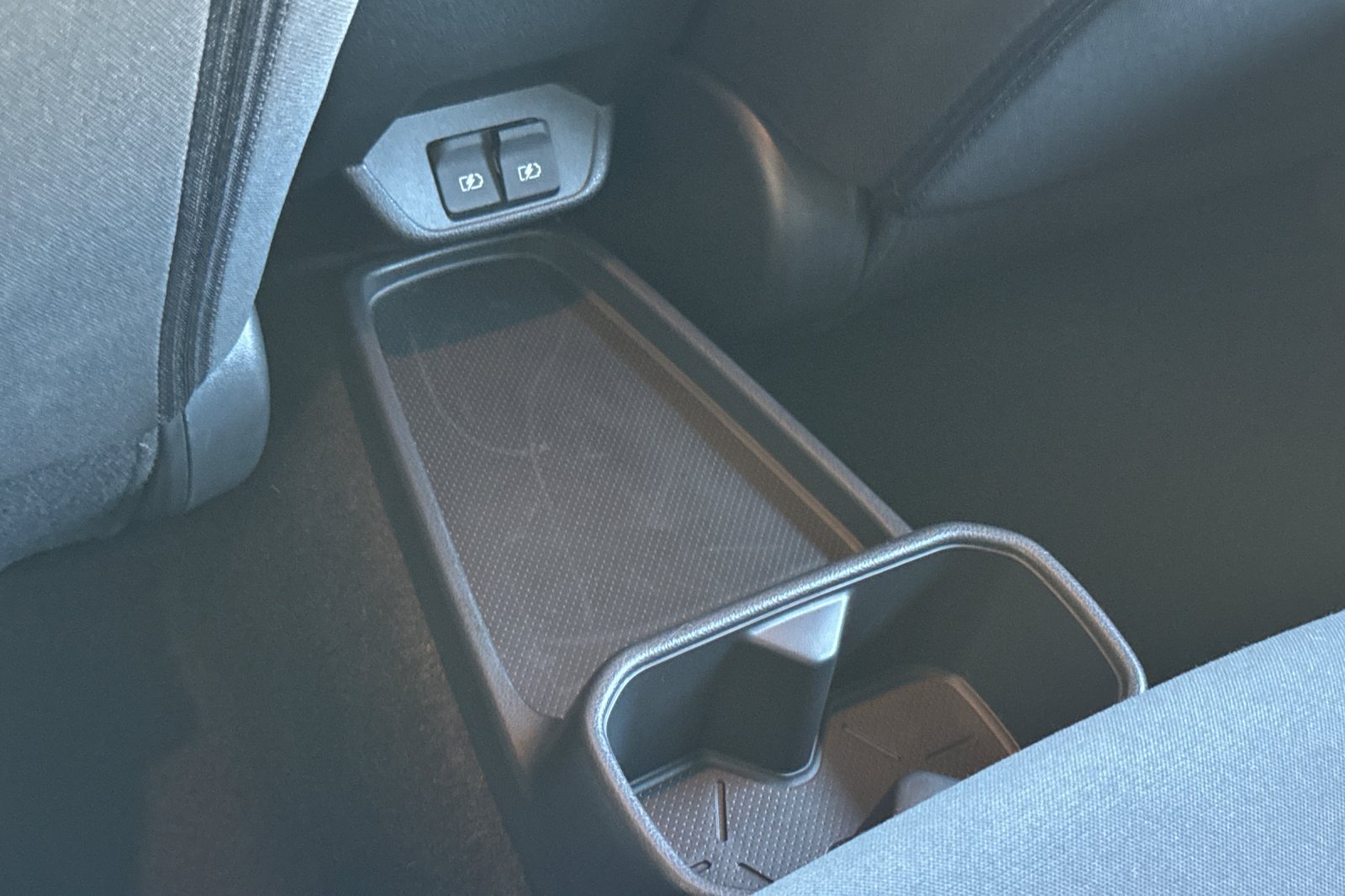 Certified 2025 Nissan Leaf S FWD image 44