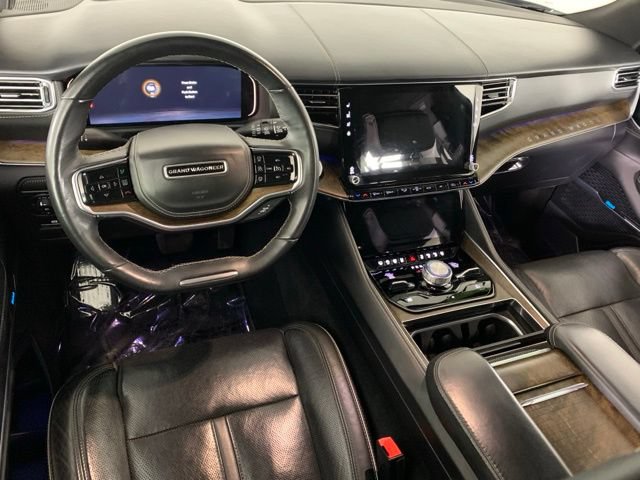 Used 2023 Jeep Grand Wagoneer Series II AWD/4WD image 20