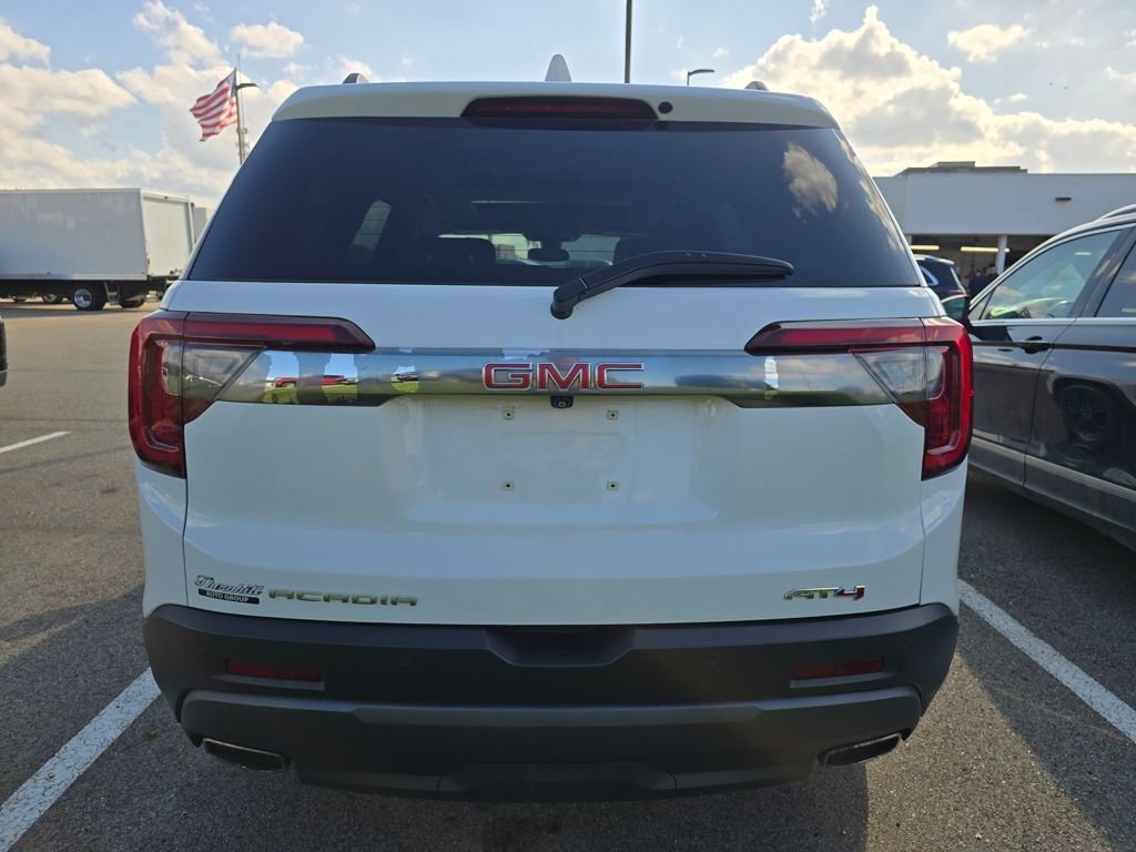 Used 2021 GMC Acadia AT4 w/ Preferred Package image 4