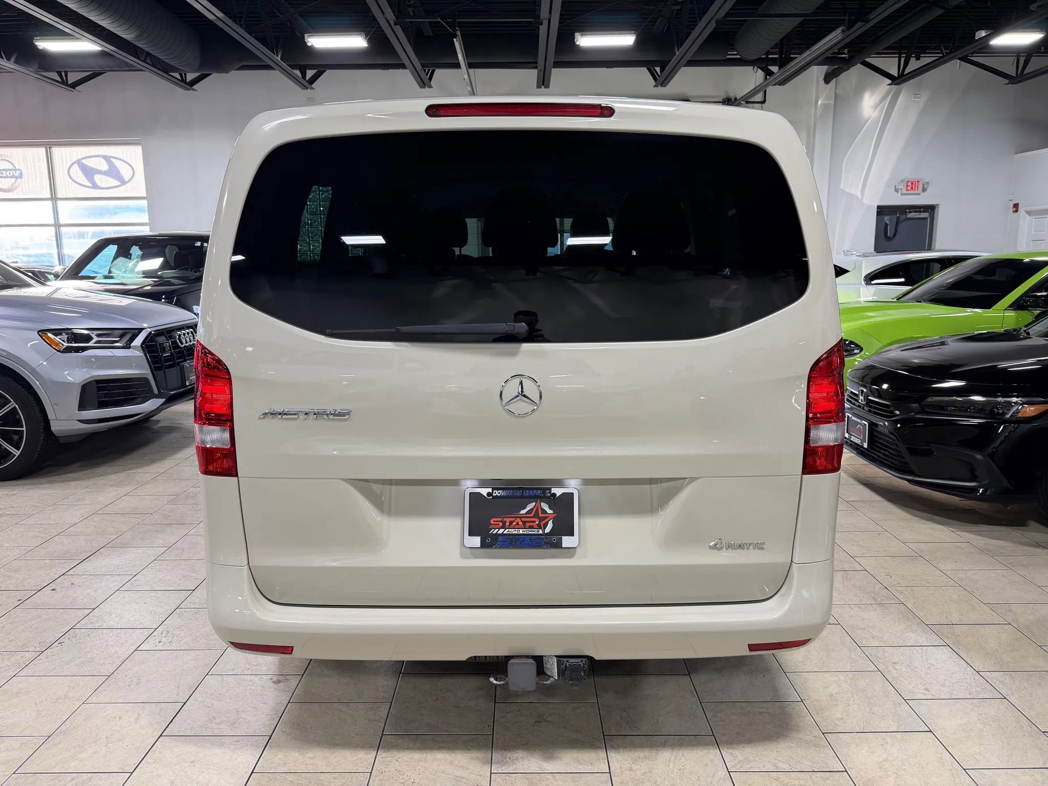 Used 2019 Mercedes-Benz Metris Passenger image 10