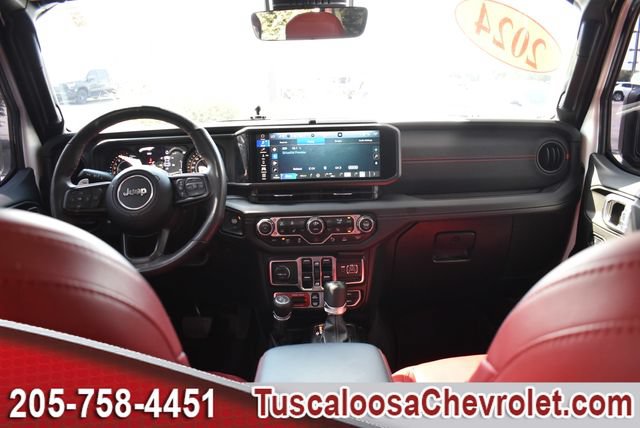 Used 2024 Jeep Wrangler Unlimited Rubicon 392 w/ Dual Top Group AWD/4WD image 29