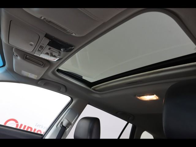 Used 2010 Subaru Outback 2.5i Limited image 24