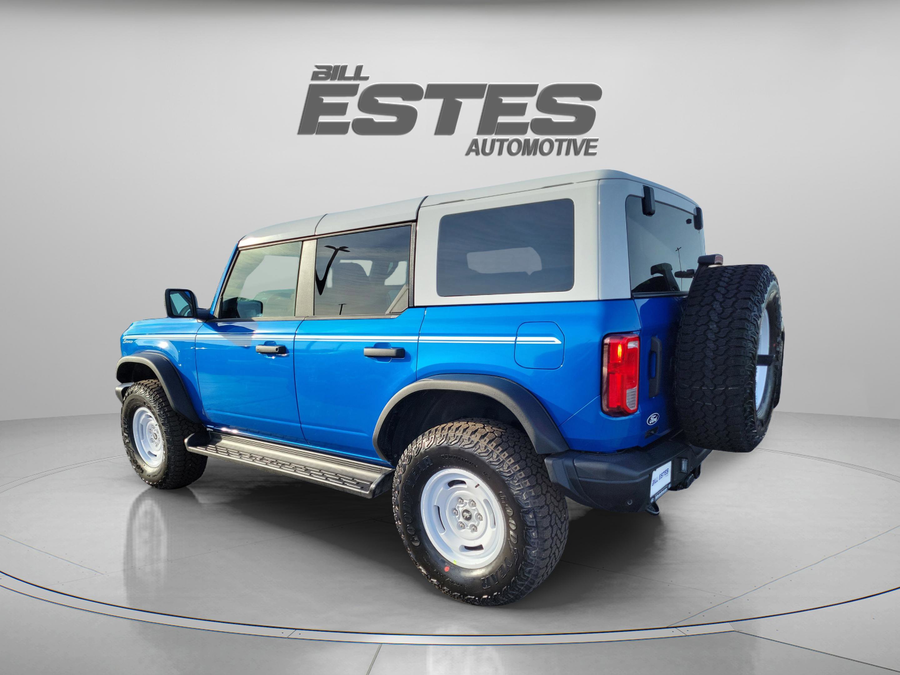New 2026 Ford Bronco Heritage Edition AWD/4WD image 2