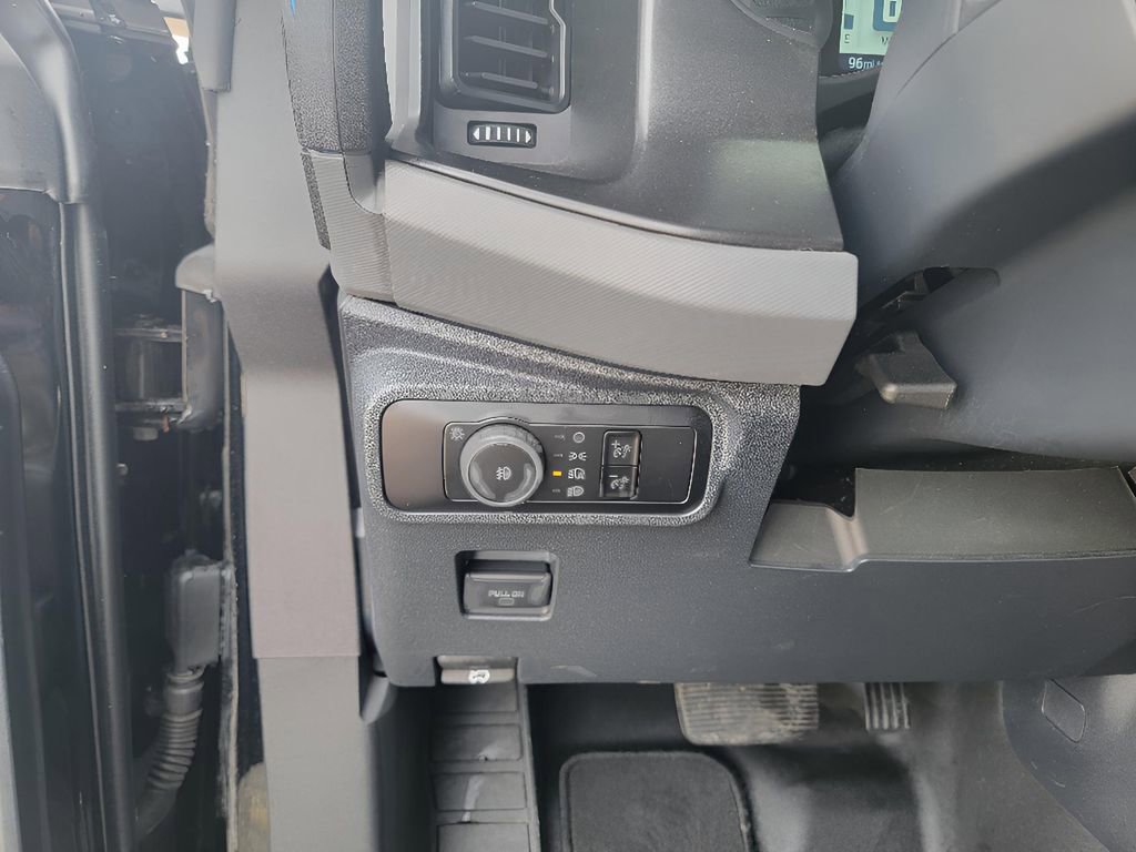 Used 2023 Ford Bronco Black Diamond image 14