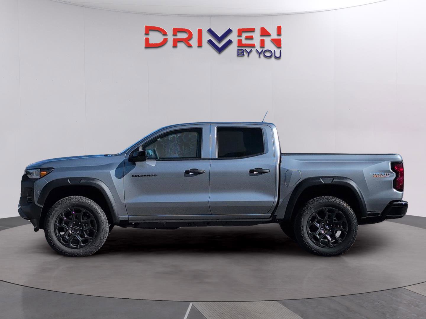 New 2026 Chevrolet Colorado Trail Boss AWD/4WD image 2