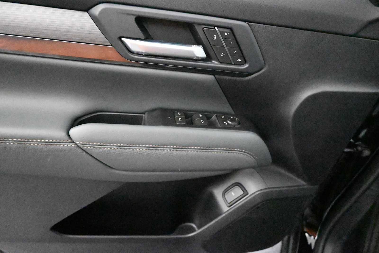 New 2026 GMC Terrain AT4 AWD/4WD image 16