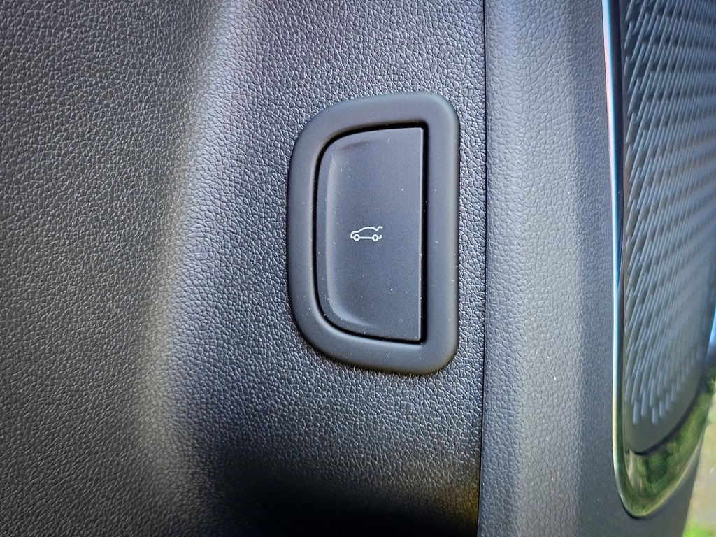 Certified 2024 GMC Acadia AT4 w/ LPO, Floor Liner Package image 10