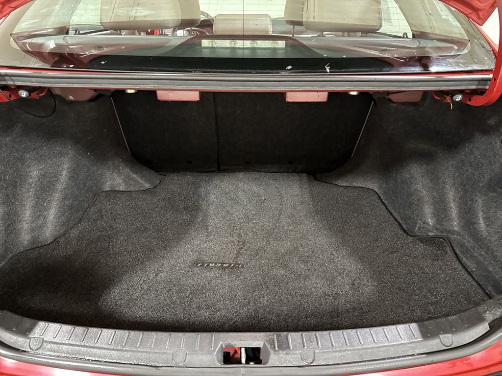 Used 2012 Toyota Corolla LE image 22