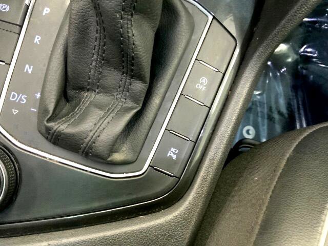 Used 2019 Volkswagen Tiguan SEL Premium image 18