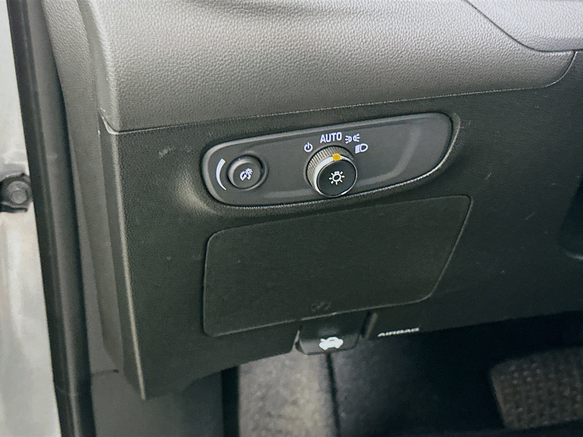 Used 2025 Buick Encore GX Preferred image 17