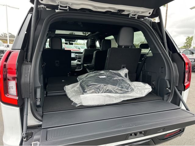 New 2026 Ford Expedition Platinum w/ Stealth Performance Package image 18