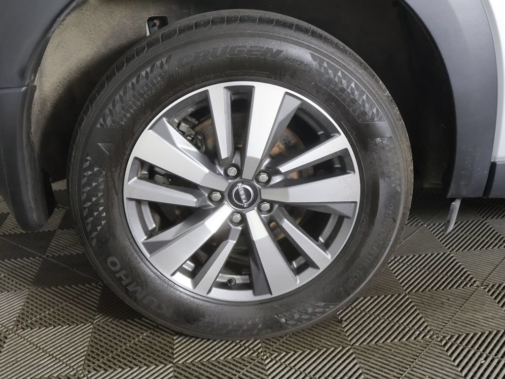 Used 2023 Nissan Pathfinder SL AWD/4WD image 21