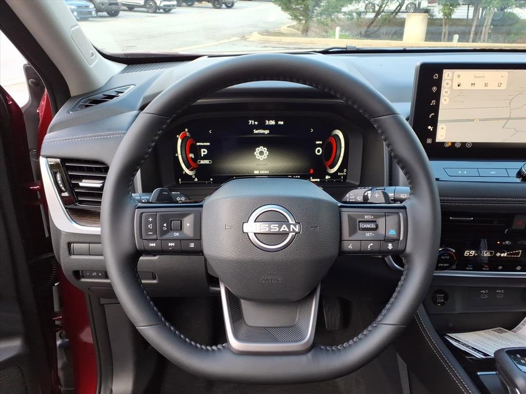 New 2026 Nissan Rogue Platinum w/ Platinum Premium Package image 13