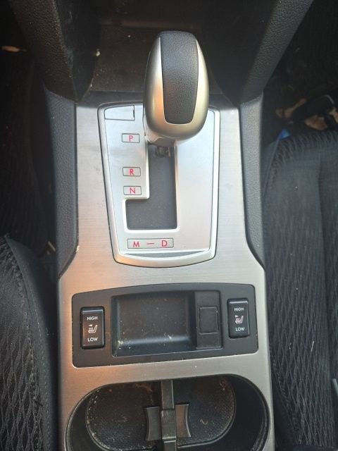 Used 2011 Subaru Outback 2.5i Premium w/ All-Weather Pkg image 12