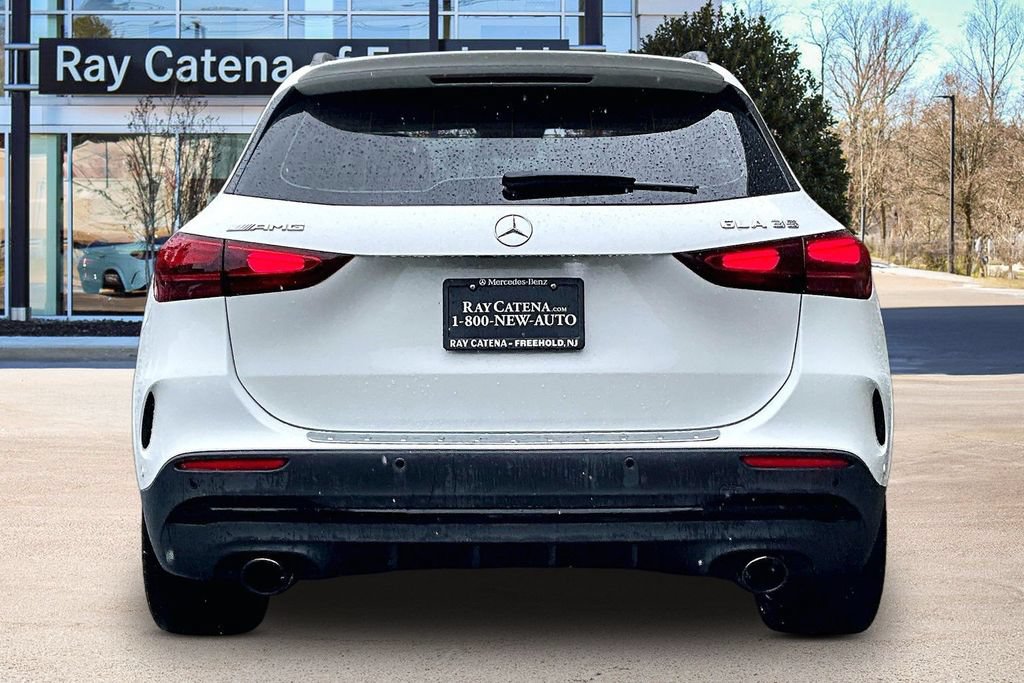 Certified 2025 Mercedes-Benz GLA 35 AMG 4MATIC image 4