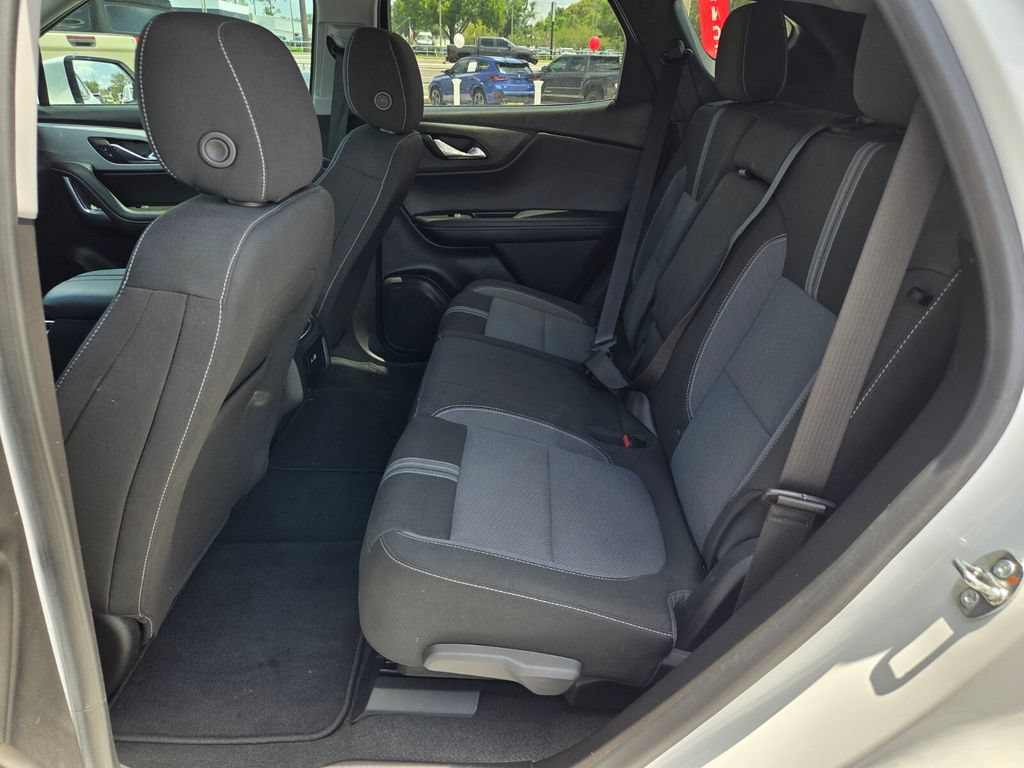 Used 2023 Chevrolet Blazer LT FWD image 7