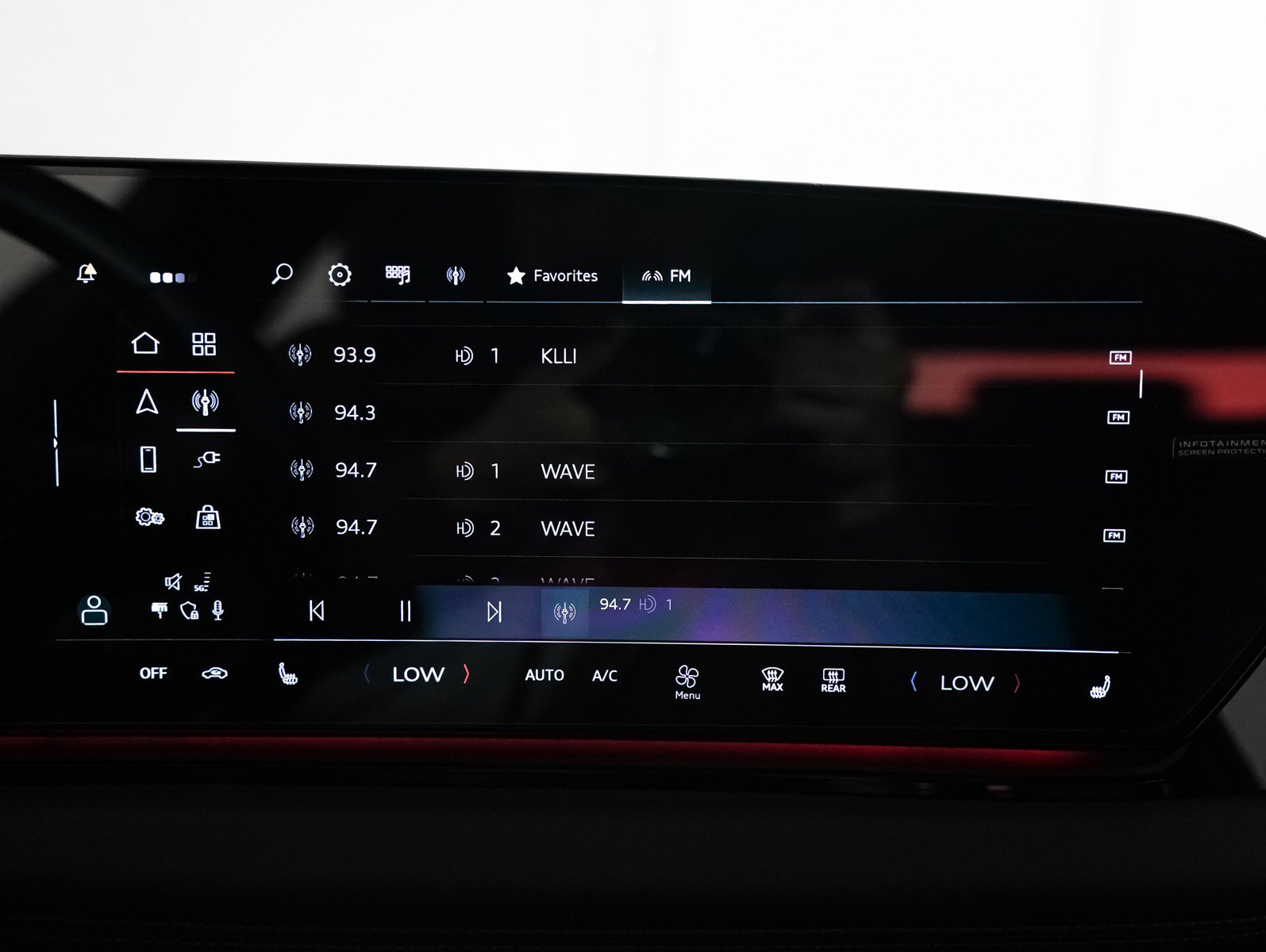 Certified 2025 Audi A6 e-tron Premium Plus w/ Premium Plus image 19