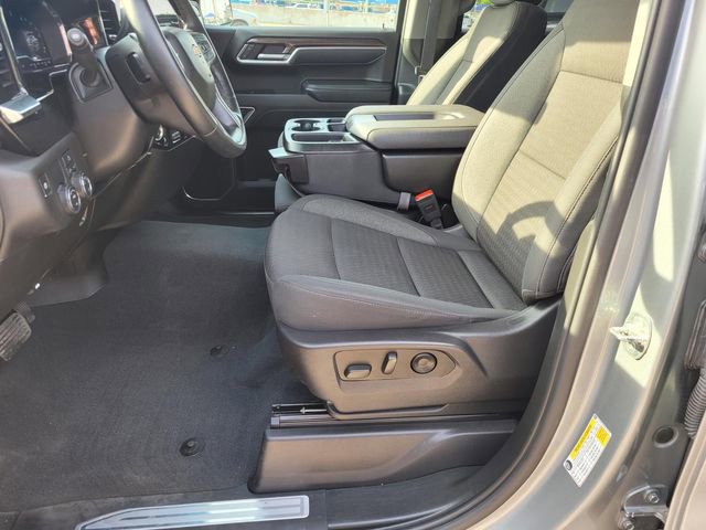 Used 2025 Chevrolet Silverado 1500 LT image 18