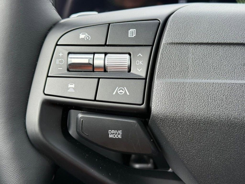 New 2026 Kia Sportage EX image 8