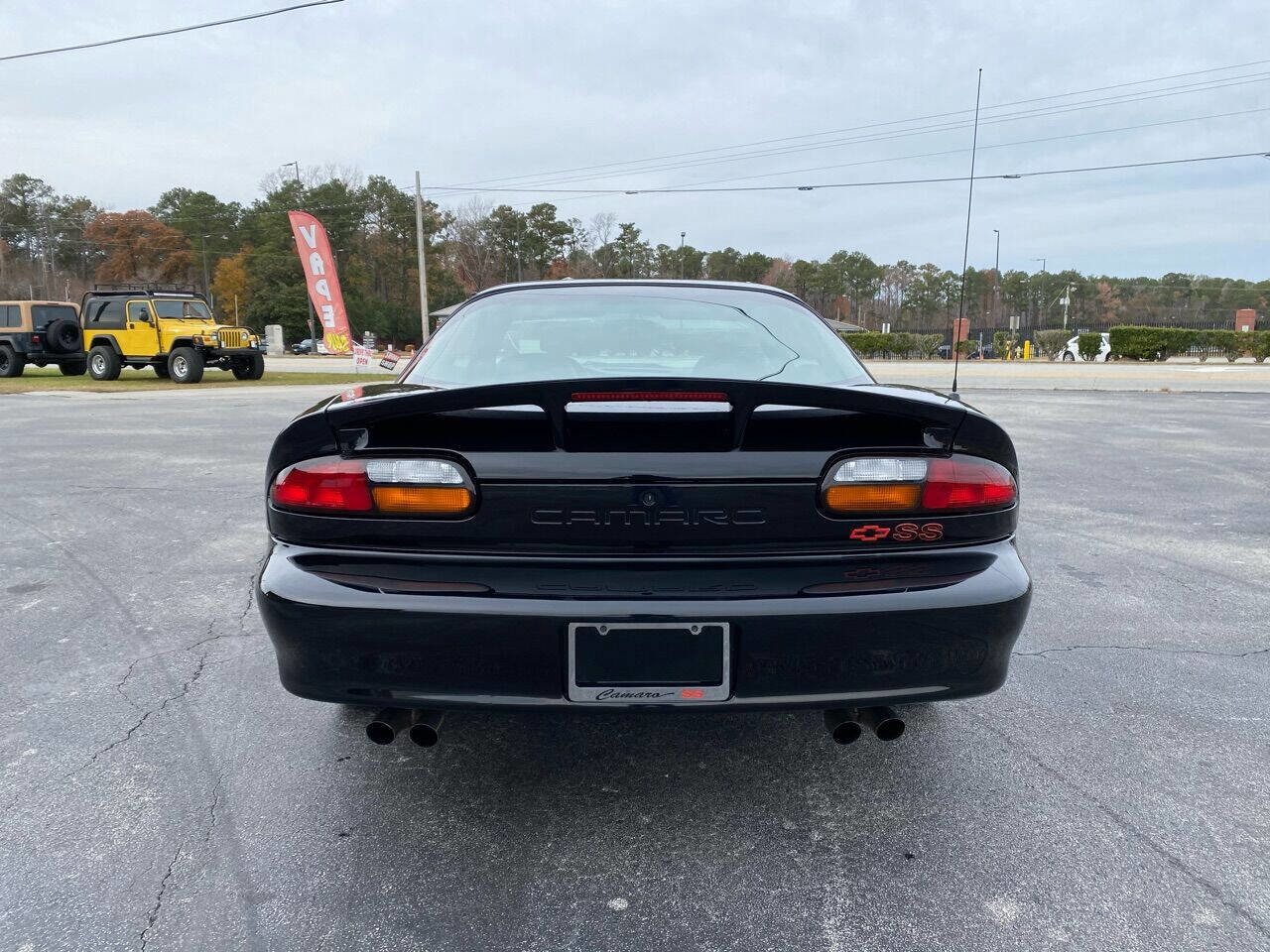 Used 2002 Chevrolet Camaro Z28 w/ SS Performance/Appearance Pkg image 4