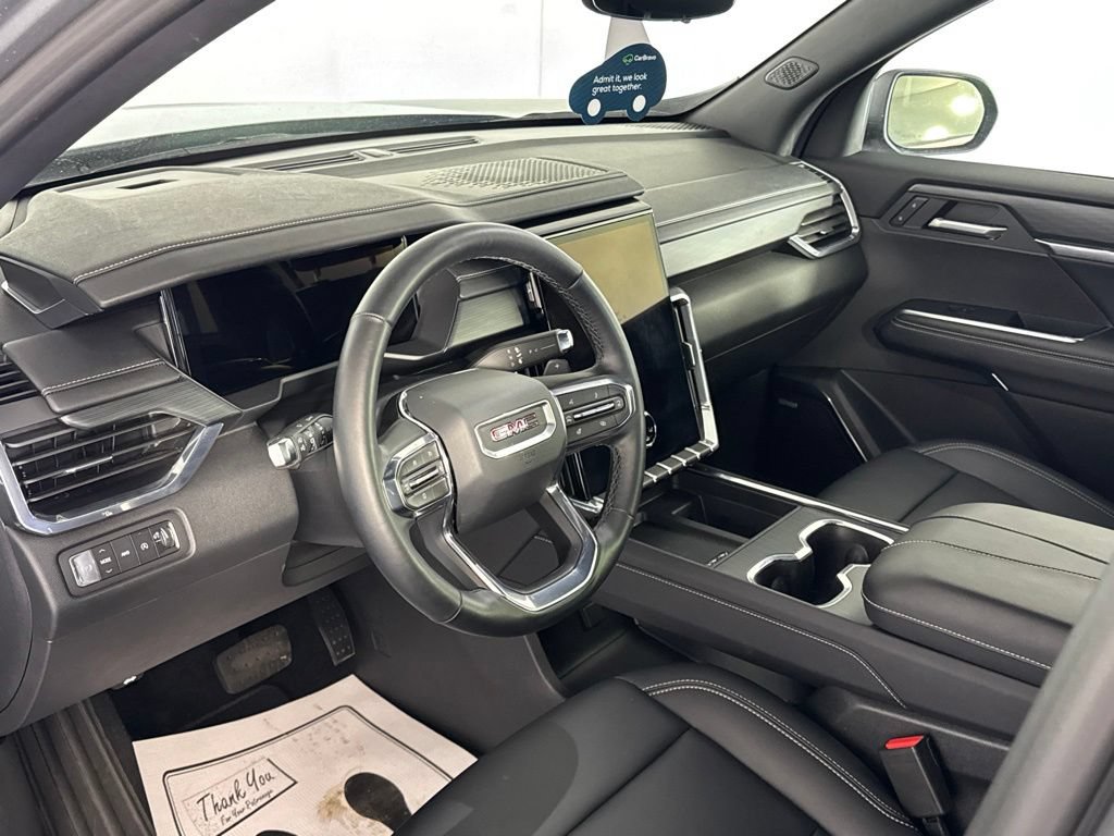 Certified 2026 GMC Acadia Elevation w/ Elevation Premium Package AWD/4WD image 18