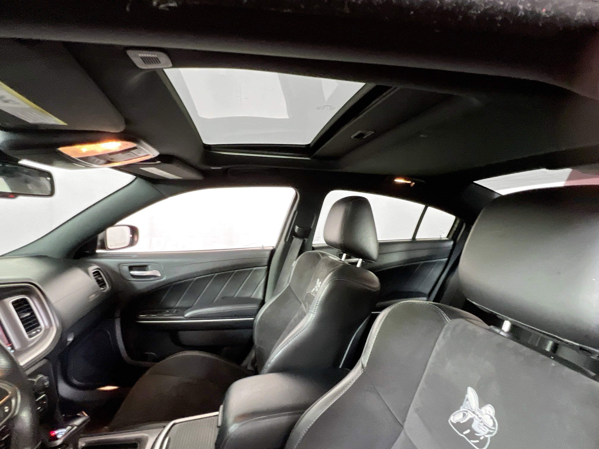 Used 2022 Dodge Charger Scat Pack w/ Dynamics Package image 23