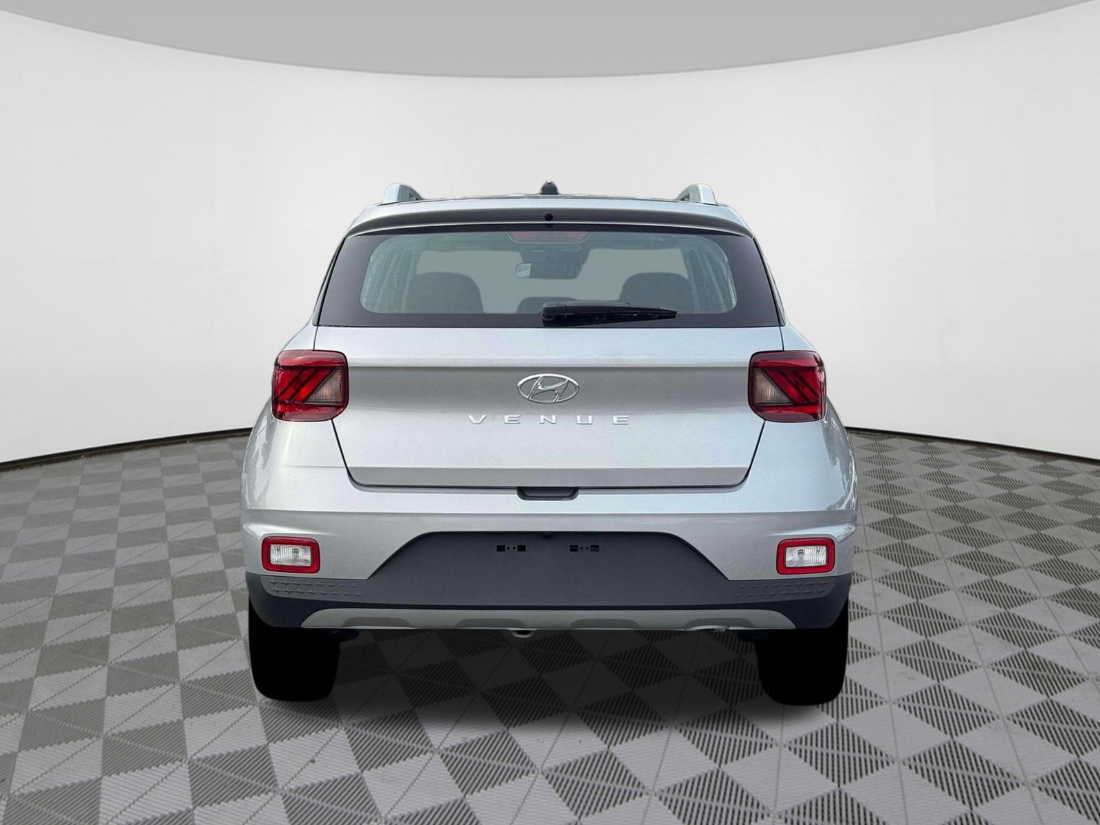 New 2026 Hyundai Venue SEL FWD image 6