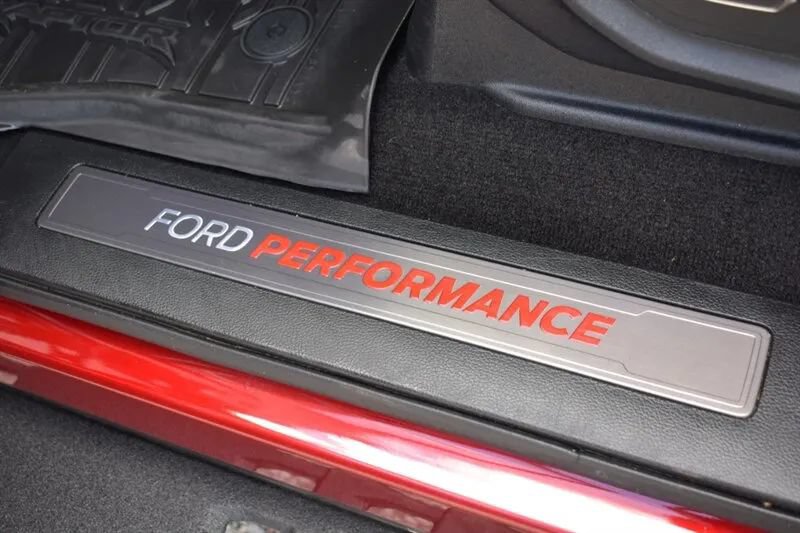 Used 2018 Ford F150 Raptor w/ Equipment Group 802A Luxury AWD/4WD image 17