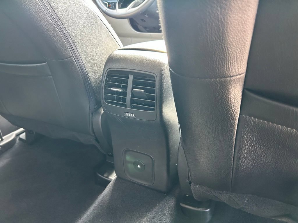 New 2023 Ford Escape SE FWD image 47