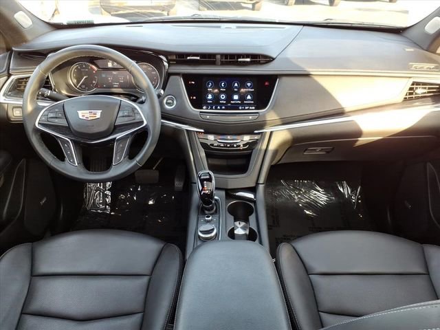 Used 2023 Cadillac XT5 Premium Luxury w/ LPO, Floor Liner Package image 19