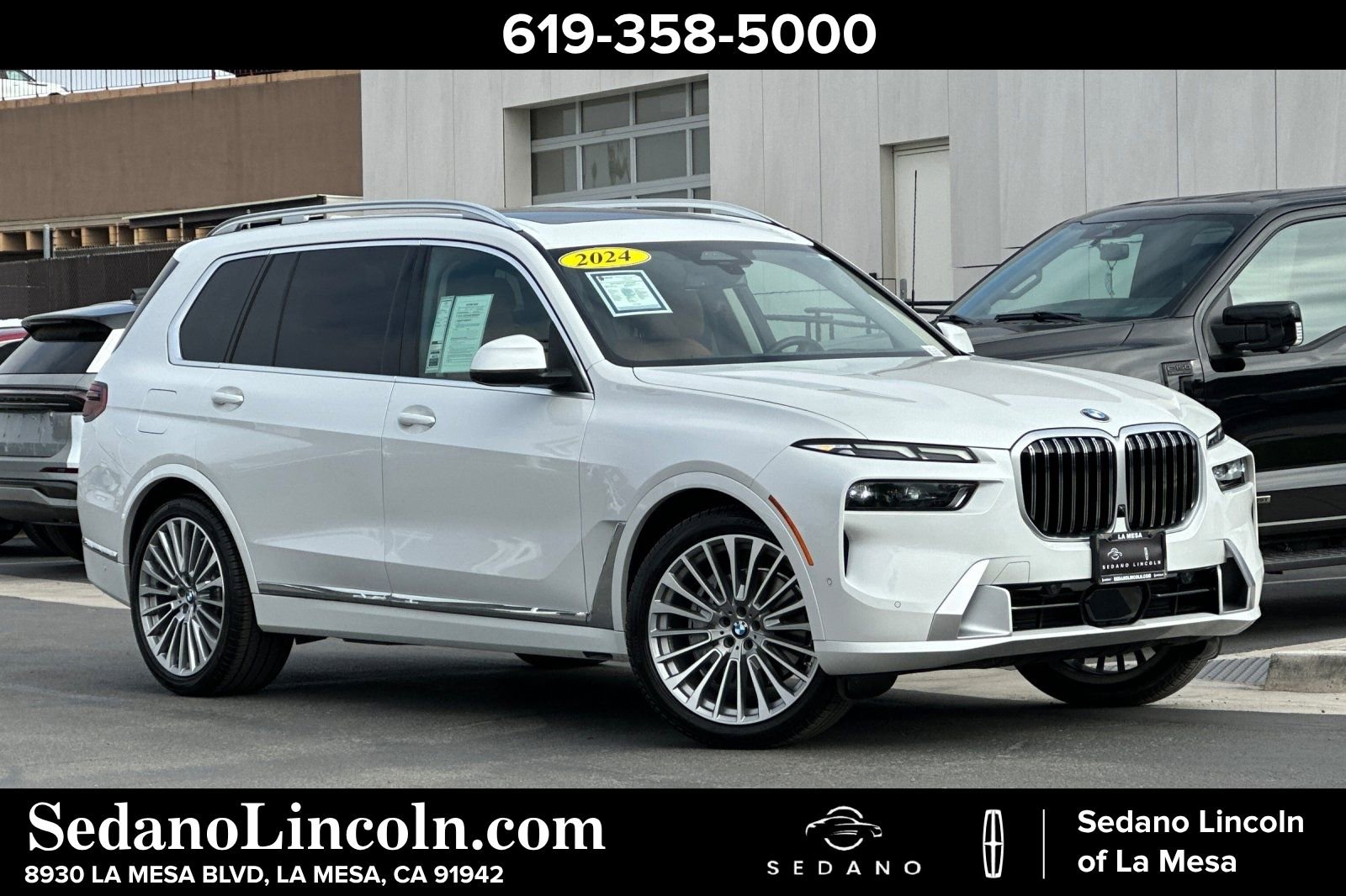 Used 2024 BMW X7 xDrive40i w/ Premium Package AWD/4WD image 1