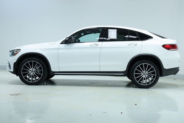 Used 2022 Mercedes-Benz GLC 300 4MATIC Coupe image 4