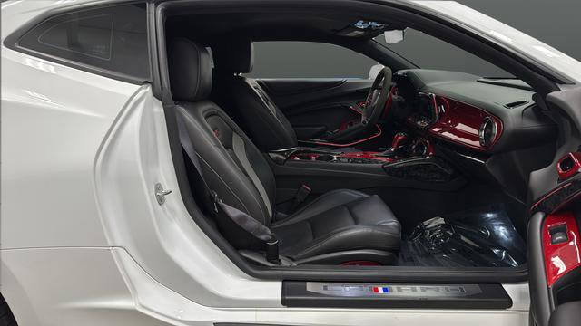 Used 2017 Chevrolet Camaro SS RWD image 23