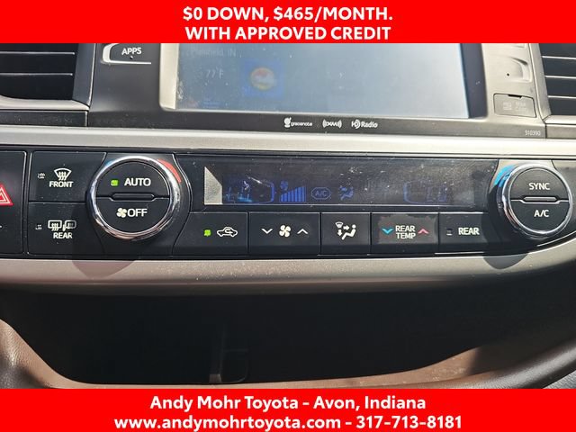 Used 2019 Toyota Highlander XLE FWD image 23
