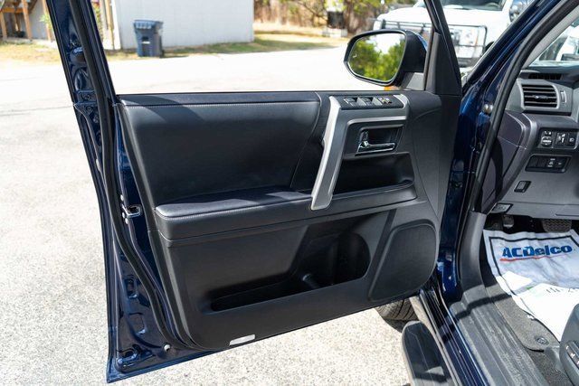 Used 2023 Toyota 4Runner TRD Sport image 12