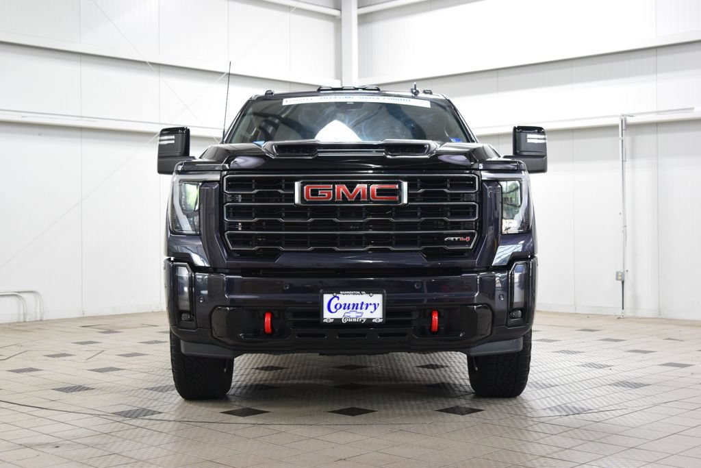 Used 2024 GMC Sierra 2500 AT4 w/ AT4 Premium Plus Package AWD/4WD image 2