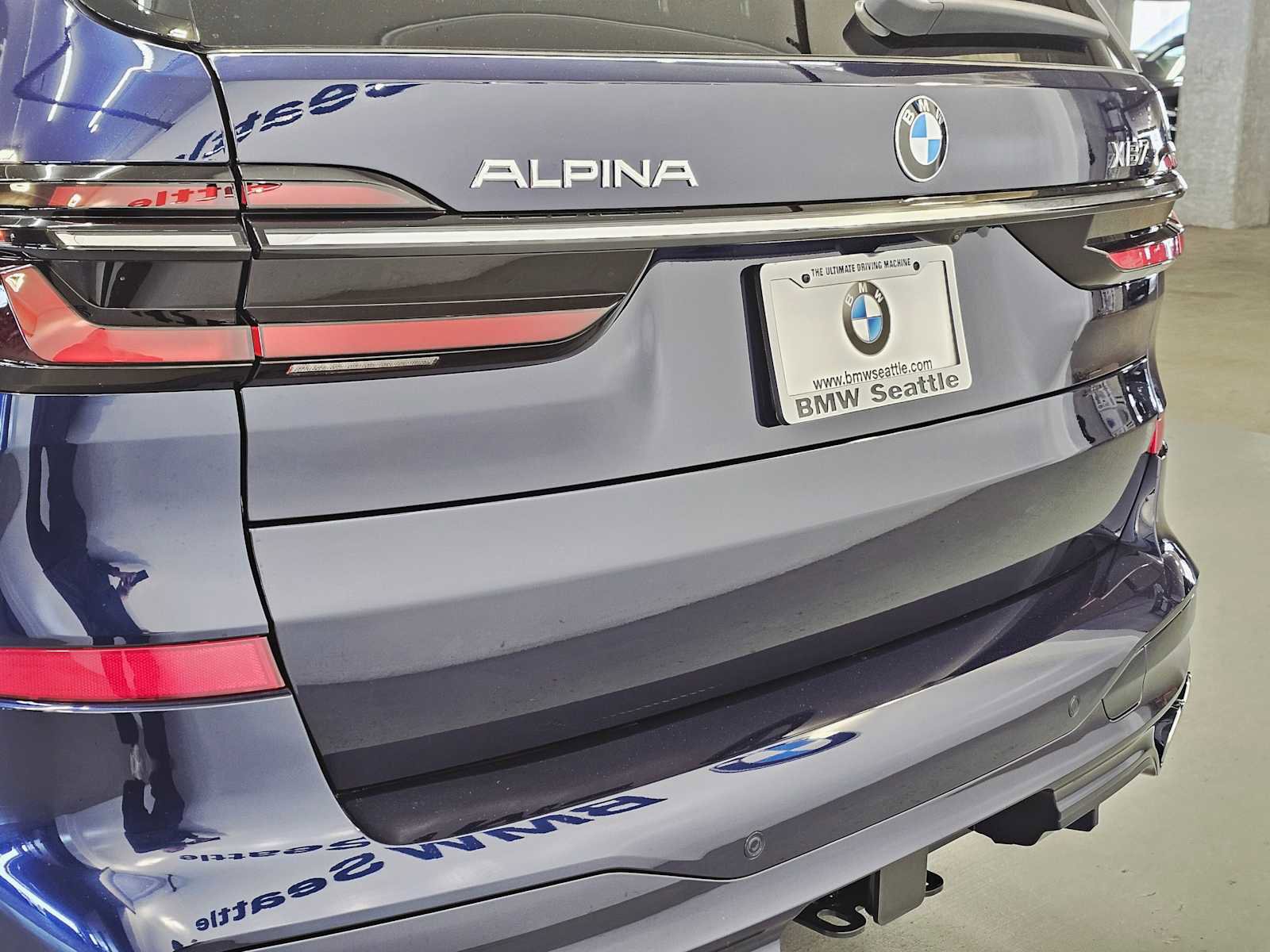 New 2026 BMW ALPINA XB7 image 7