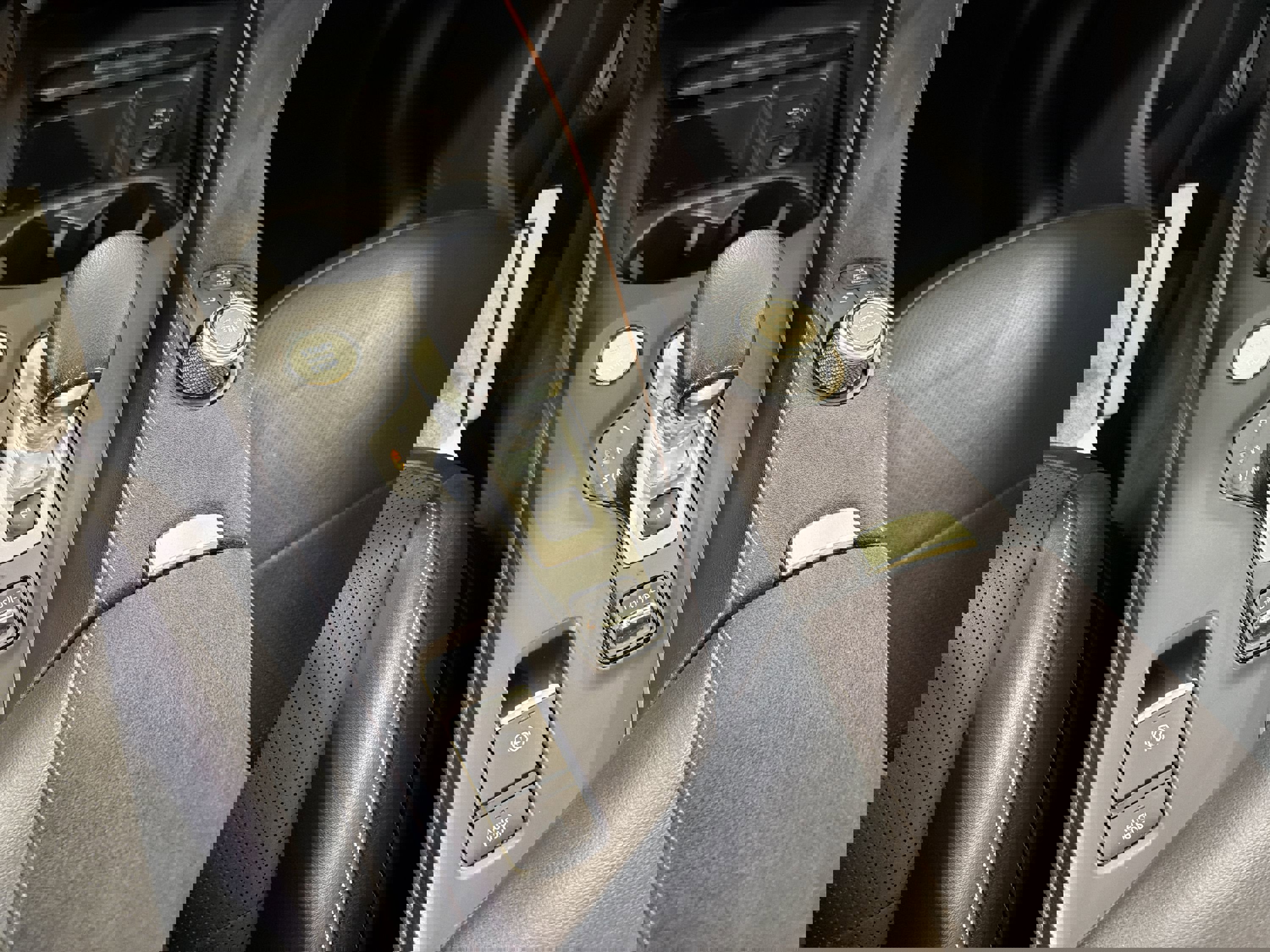 Used 2019 INFINITI QX50 Essential w/ Sensory Package FWD image 21