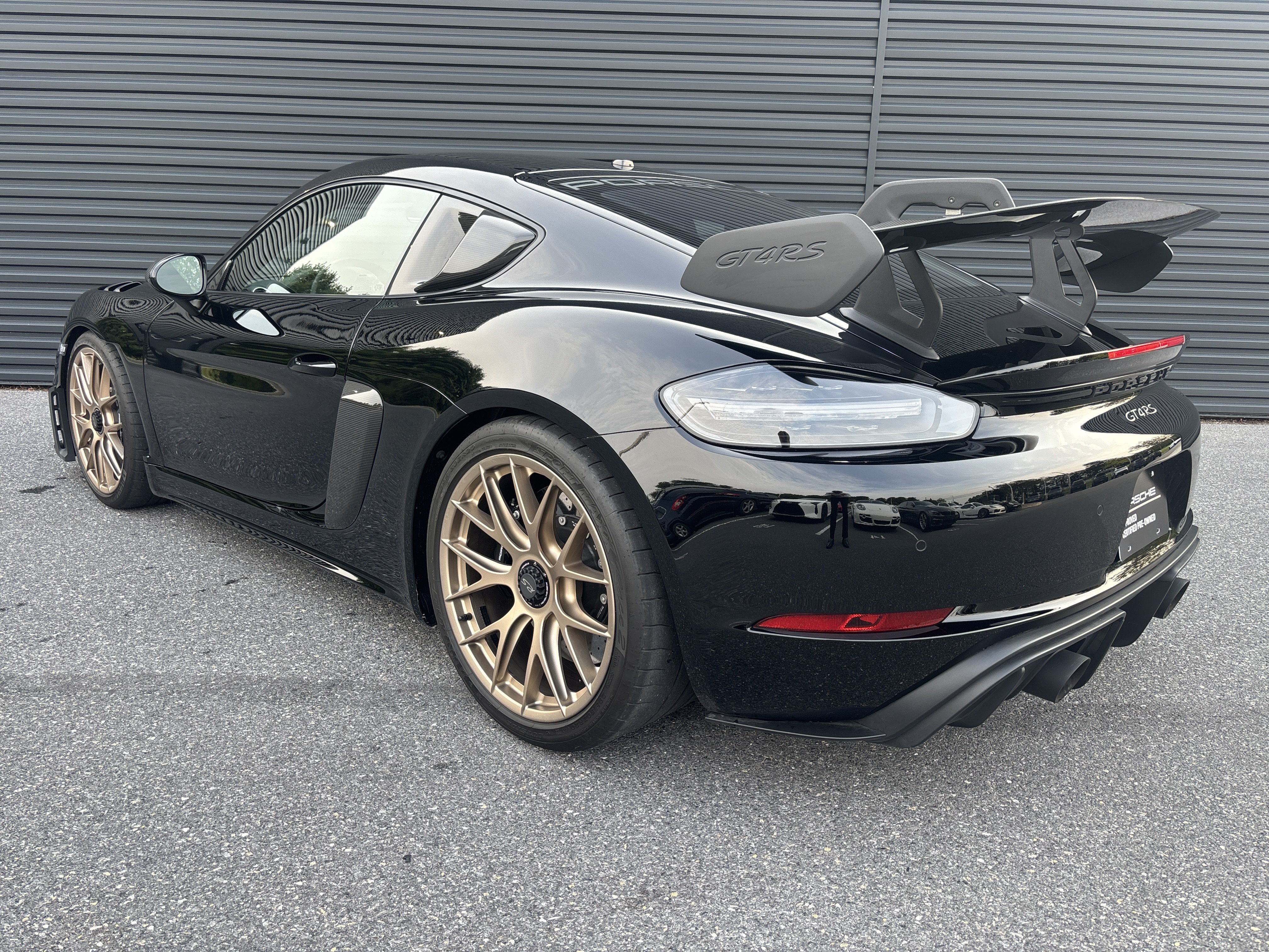 Used 2024 Porsche 718 Cayman GT4 RS RWD image 3